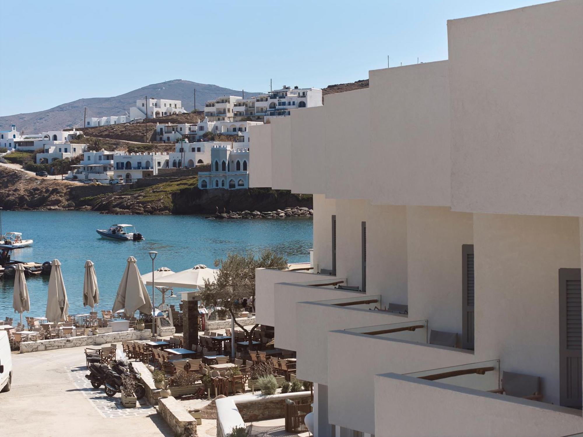 Kythnos Bay Hotel Loutrá Buitenkant foto