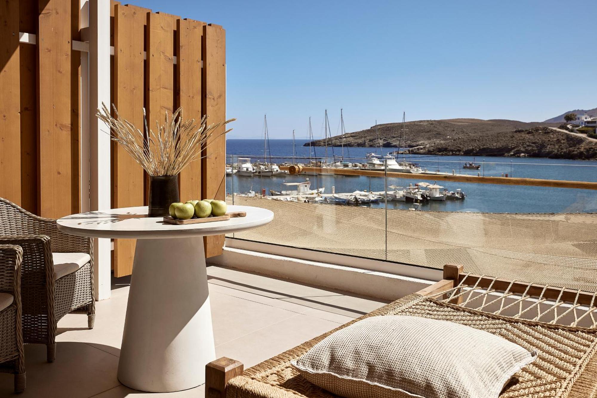 Kythnos Bay Hotel Loutrá Buitenkant foto