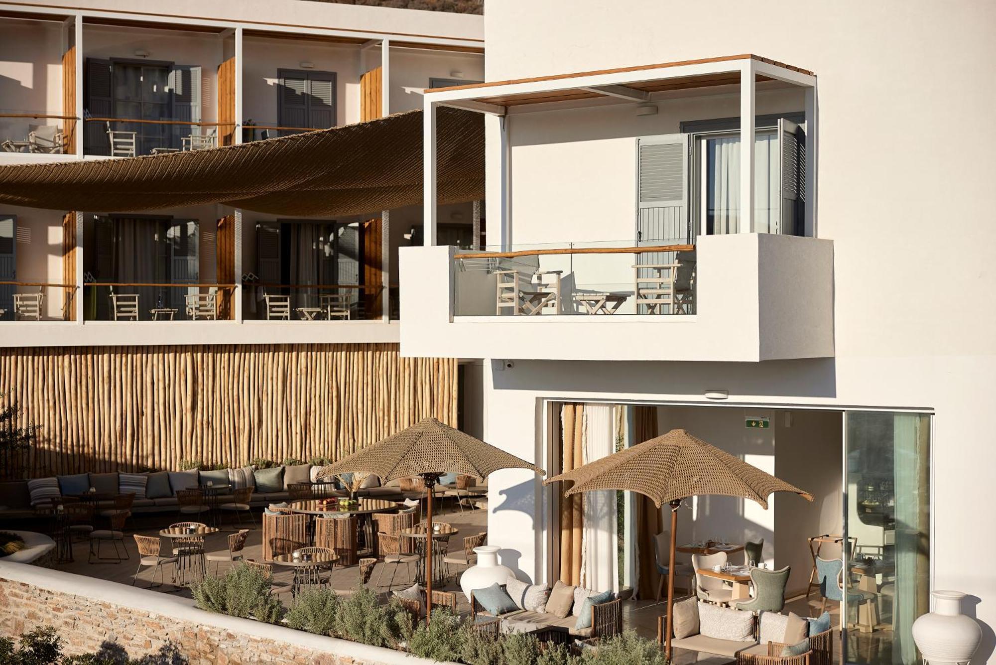 Kythnos Bay Hotel Loutrá Buitenkant foto